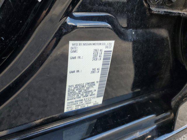 Photo of 2022 Super Black Nissan Altima