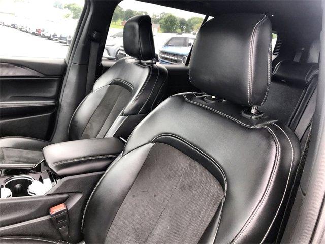 Photo of 2023 Baltic Gray Metallic Clearcoat Jeep Grand Cherokee L