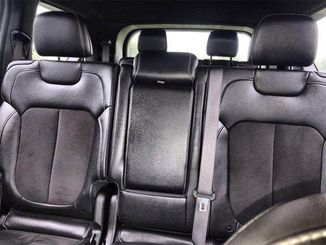 Photo of 2023 Baltic Gray Metallic Clearcoat Jeep Grand Cherokee L