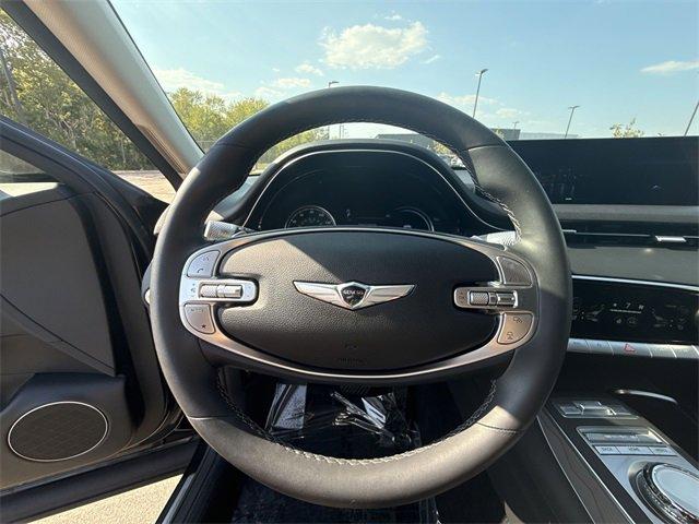 Photo of 2025 Vik Black Genesis GV70