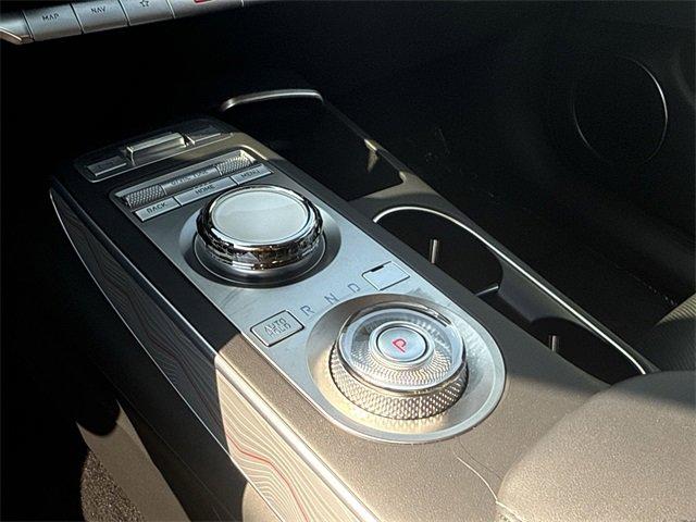 Photo of 2025 Vik Black Genesis GV70
