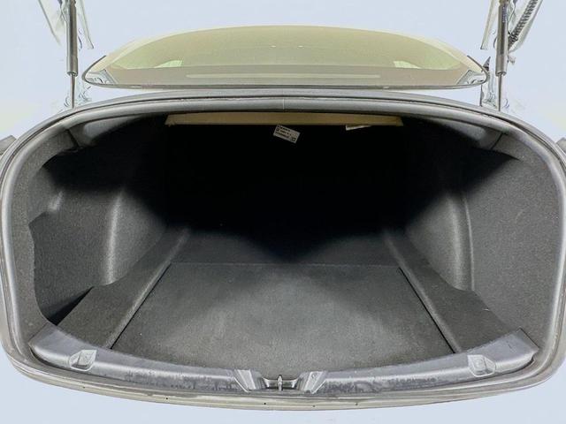 Photo of 2021 Pearl White Multi-Coat Tesla Model 3