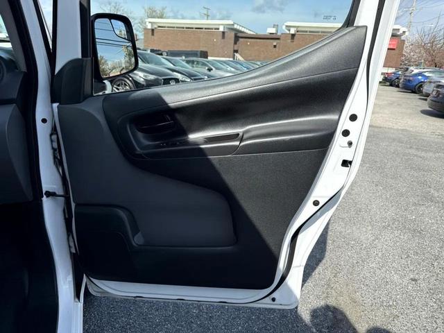 Photo of 2018 Fresh Powder Nissan NV200