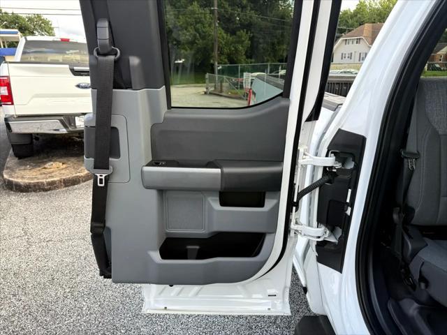 Photo of 2021 white Ford F-150