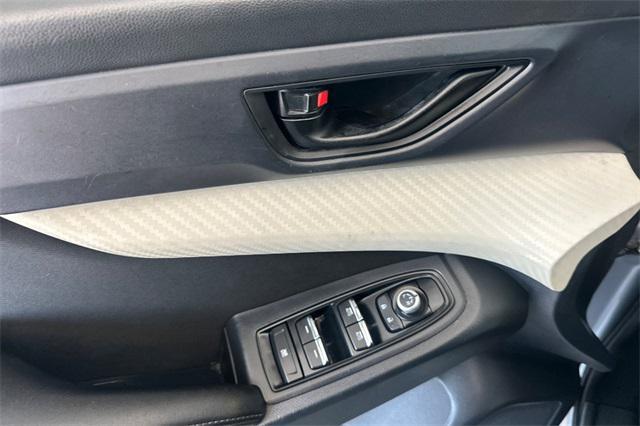 Photo of 2019 Ice Silver Metallic Subaru Ascent
