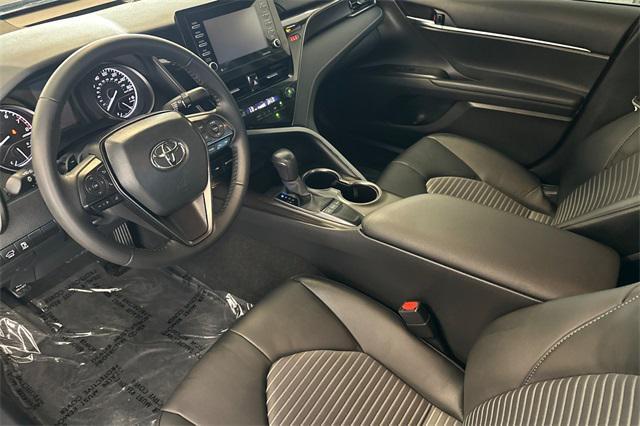 Photo of 2024 Predawn Gray Mica Toyota Camry