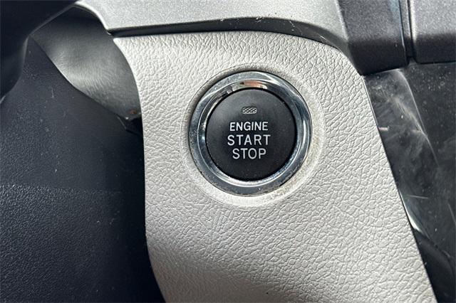 Photo of 2018 Silver Sky Metallic Toyota Sienna