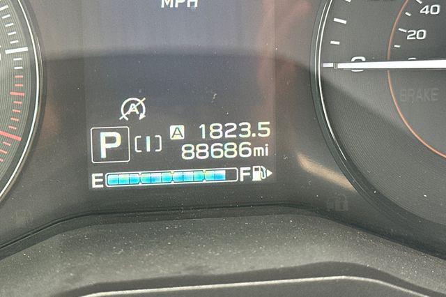 Photo of 2022 Crystal White Pearl Subaru Crosstrek