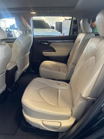 2020 Toyota Highlander Hybrid