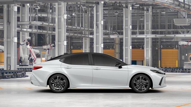Photo of 2026 Wind Chill Pearl w/Midnight Black Metallic Roof Toyota Camry