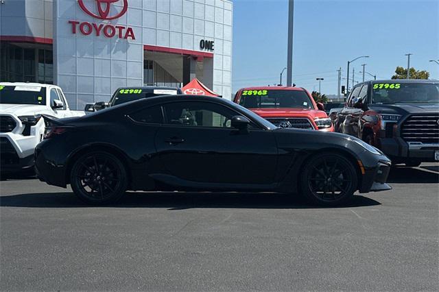 Photo of 2023 Raven Toyota GR86