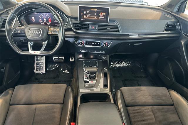 Photo of 2020 Blue Audi SQ5