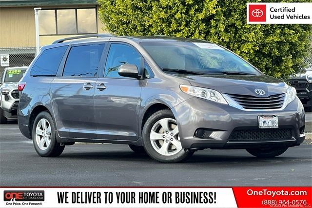 2015 Toyota Sienna