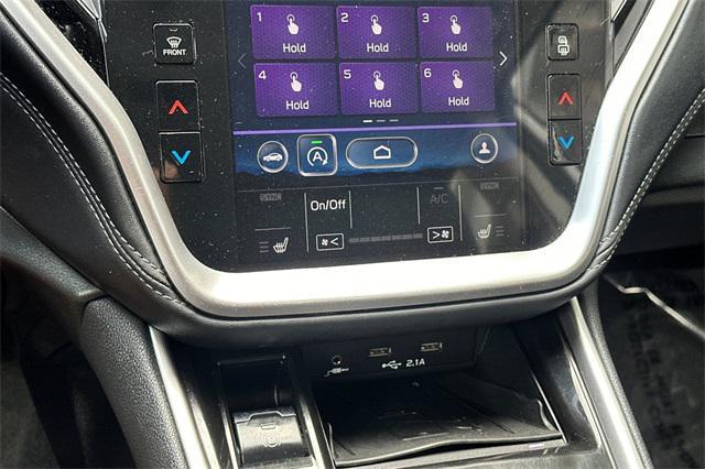 Photo of 2021 Crystal White Pearl Subaru Outback