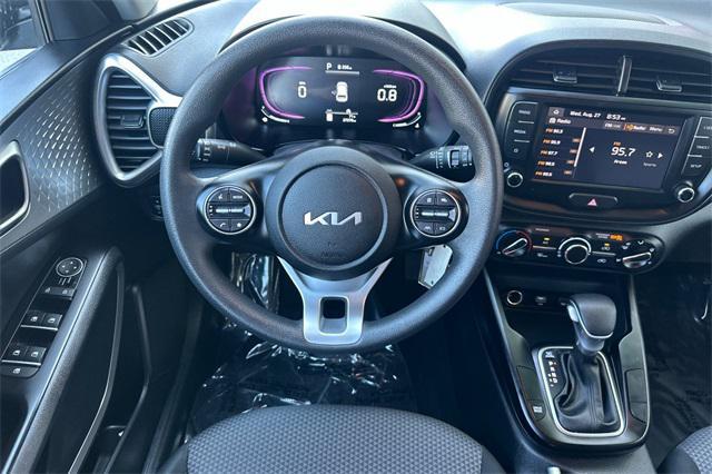 Photo of 2023 Gravity Gray Kia Soul