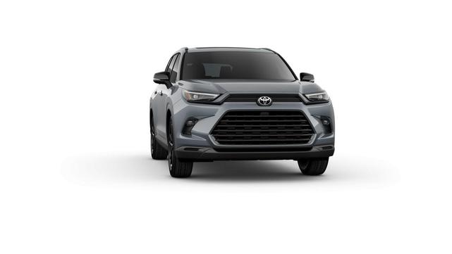 Photo of 2025 Cement Toyota Grand Highlander