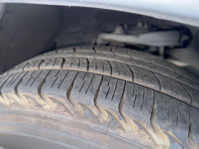 Photo of 2005 Silver Sky Metallic Toyota Sequoia