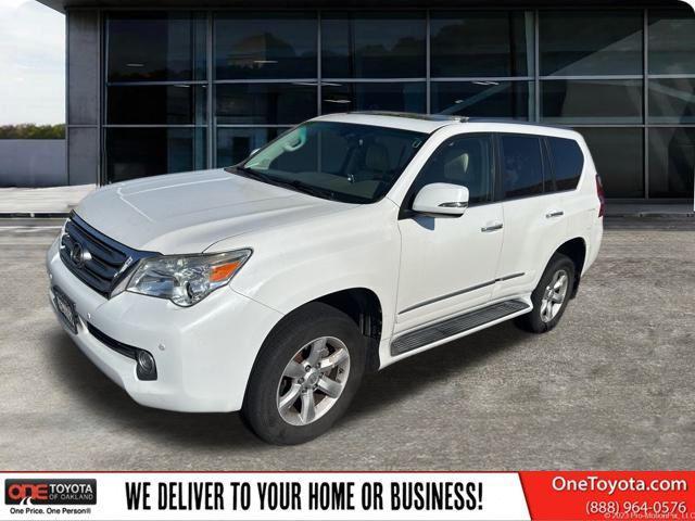 Photo of 2013 Starfire Pearl Lexus GX 460