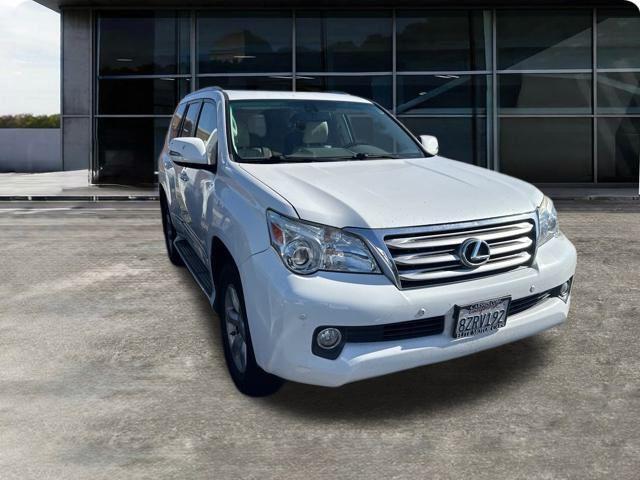 Photo of 2013 Starfire Pearl Lexus GX 460