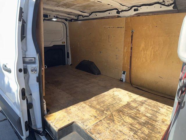 Photo of 2020 OXFORD WHITE Ford Transit-150