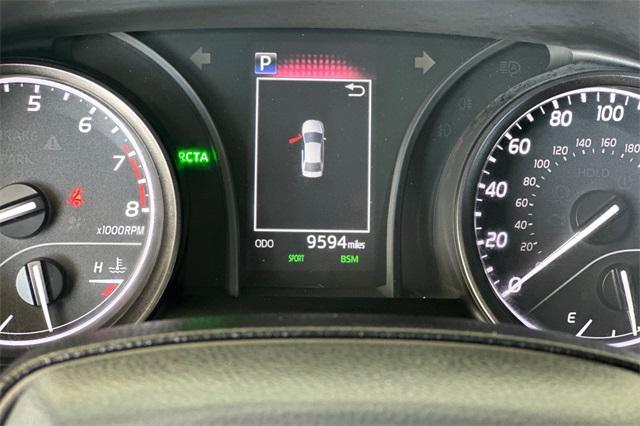 Photo of 2024 Ice Cap Toyota Camry