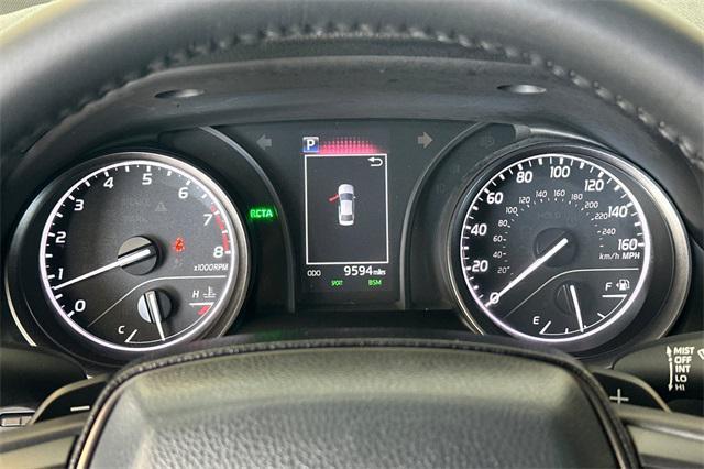 Photo of 2024 Ice Cap Toyota Camry