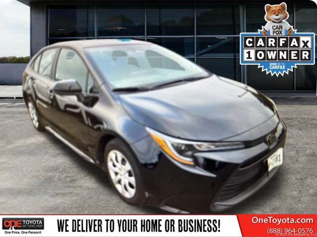 Photo of 2024 Midnight Black Metallic Toyota Corolla