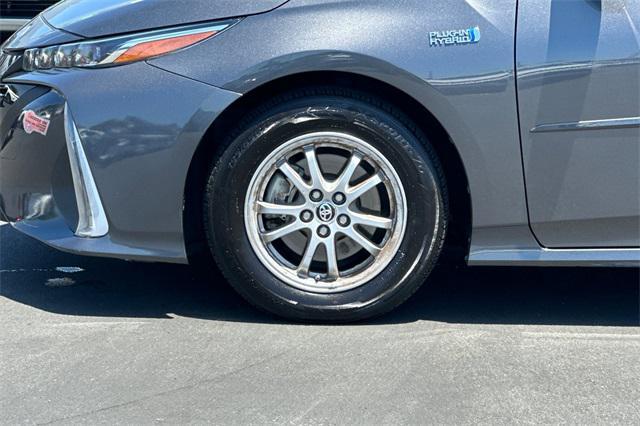 Photo of 2020 Magnetic Gray Metallic Toyota Prius Prime