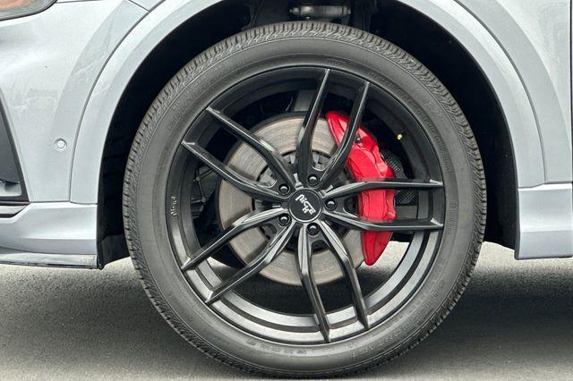 Photo of 2021 Florett Silver Metallic Audi Q8