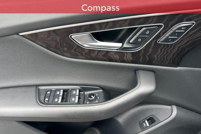 Photo of 2021 Florett Silver Metallic Audi Q8