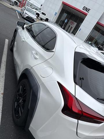 Photo of 2020 Eminent White Pearl Lexus UX 250h