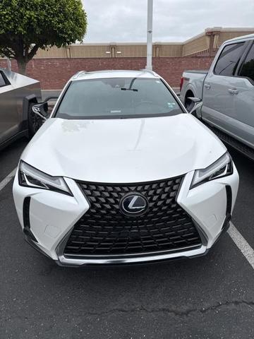 Photo of 2020 Eminent White Pearl Lexus UX 250h