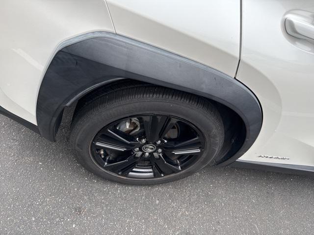 Photo of 2020 Eminent White Pearl Lexus UX 250h