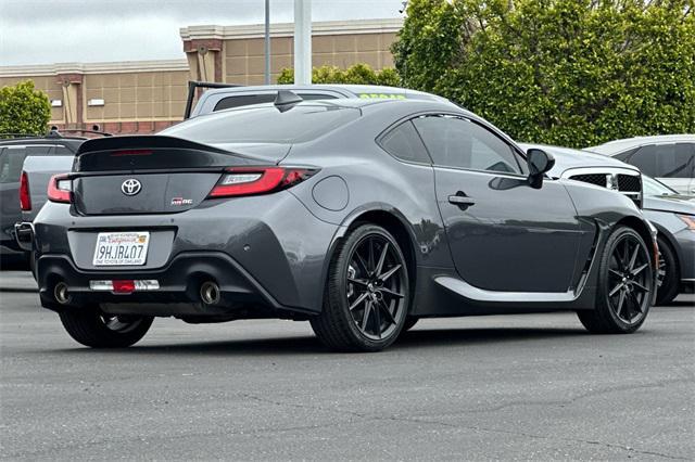 Photo of 2023 Pavement Toyota GR86