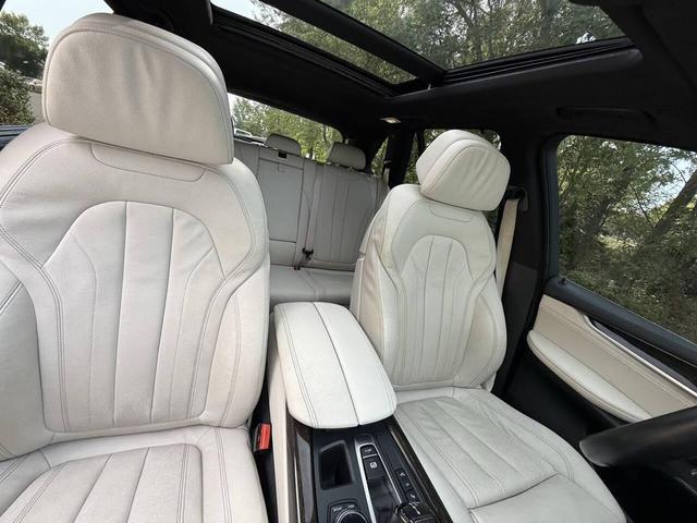 Photo of 2017 White BMW X5