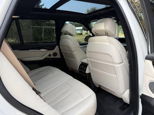 Photo of 2017 White BMW X5