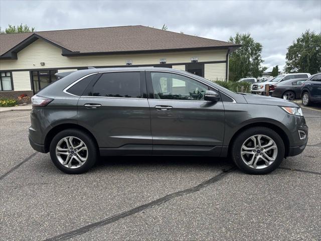 Photo of 2016 Magnetic Metallic Ford Edge