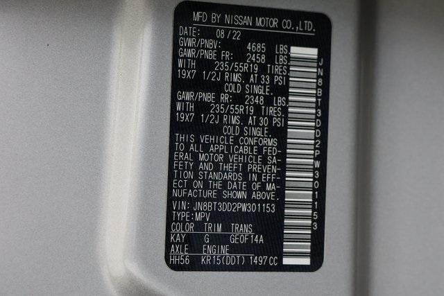 Photo of 2023 Champagne Silver Nissan Rogue