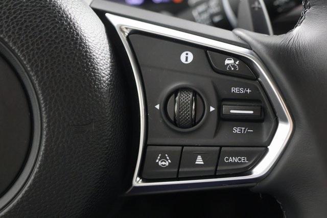 Photo of 2025 White Acura MDX