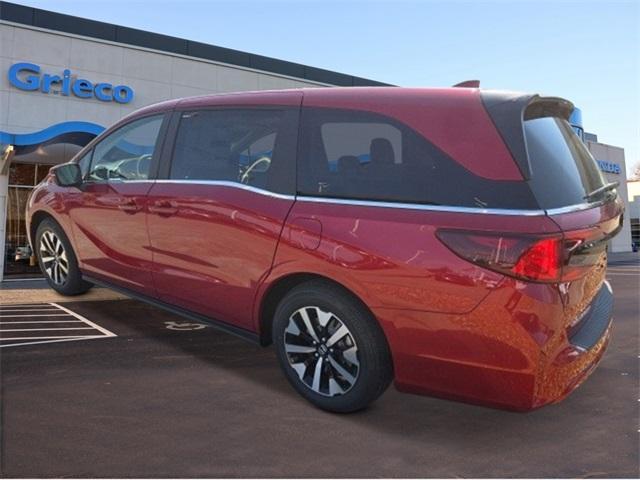 Photo of 2025 Red Honda Odyssey