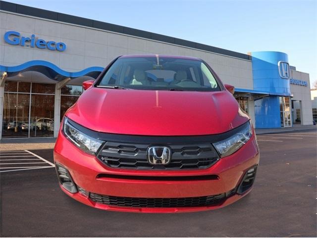 Photo of 2025 Red Honda Odyssey