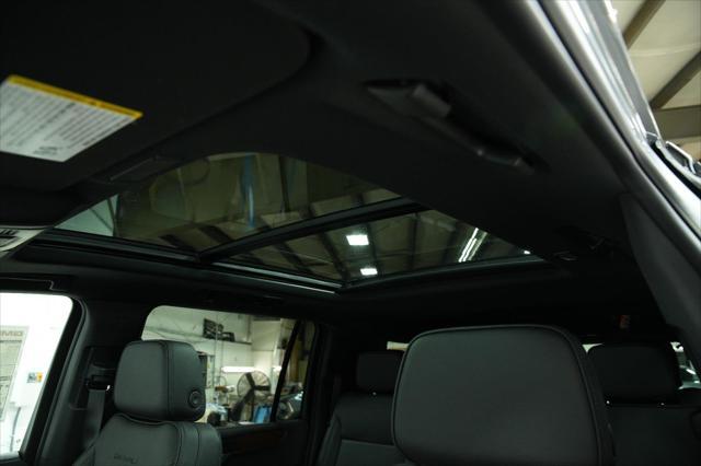 Photo of 2025 GXD STERLING METALLIC GMC Yukon XL