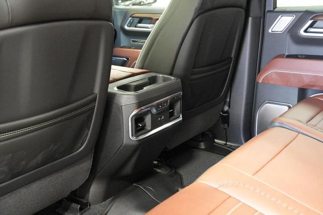 Photo of 2025 GBA ONYX BLACK GMC Sierra 1500