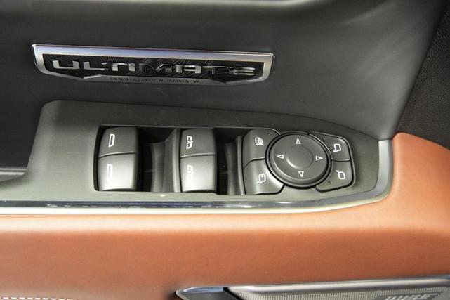 Photo of 2025 GBA ONYX BLACK GMC Sierra 1500
