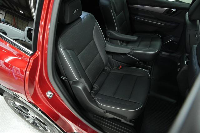 Photo of 2025 GNT CHERRY RED TINTCOAT Buick Enclave