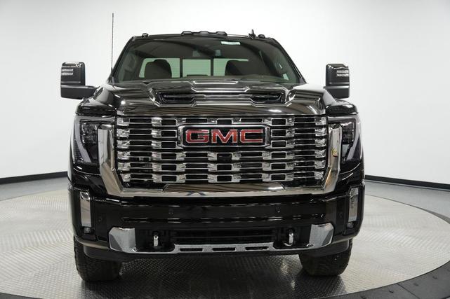 Photo of 2025 Onyx Black GMC Sierra 2500