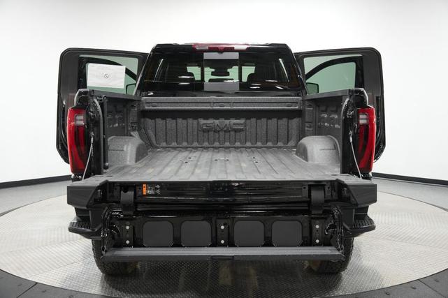 Photo of 2025 Onyx Black GMC Sierra 2500