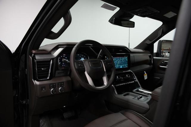 Photo of 2025 Onyx Black GMC Sierra 2500