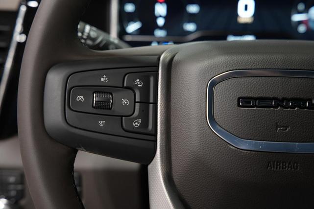 Photo of 2025 Onyx Black GMC Sierra 2500