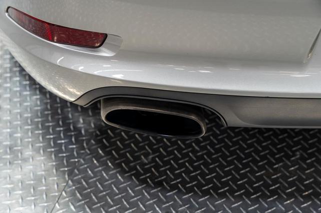 Photo of 2012 Platinum Silver Metallic Porsche 911